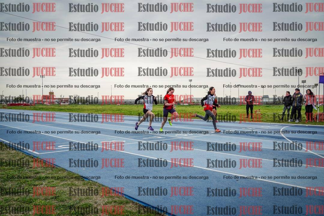 Fotos de los 80 m llanos de mujeres