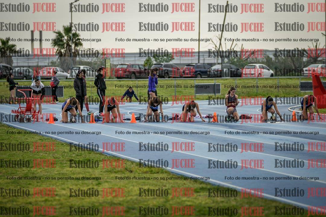 Fotos de los 80 m llanos de mujeres