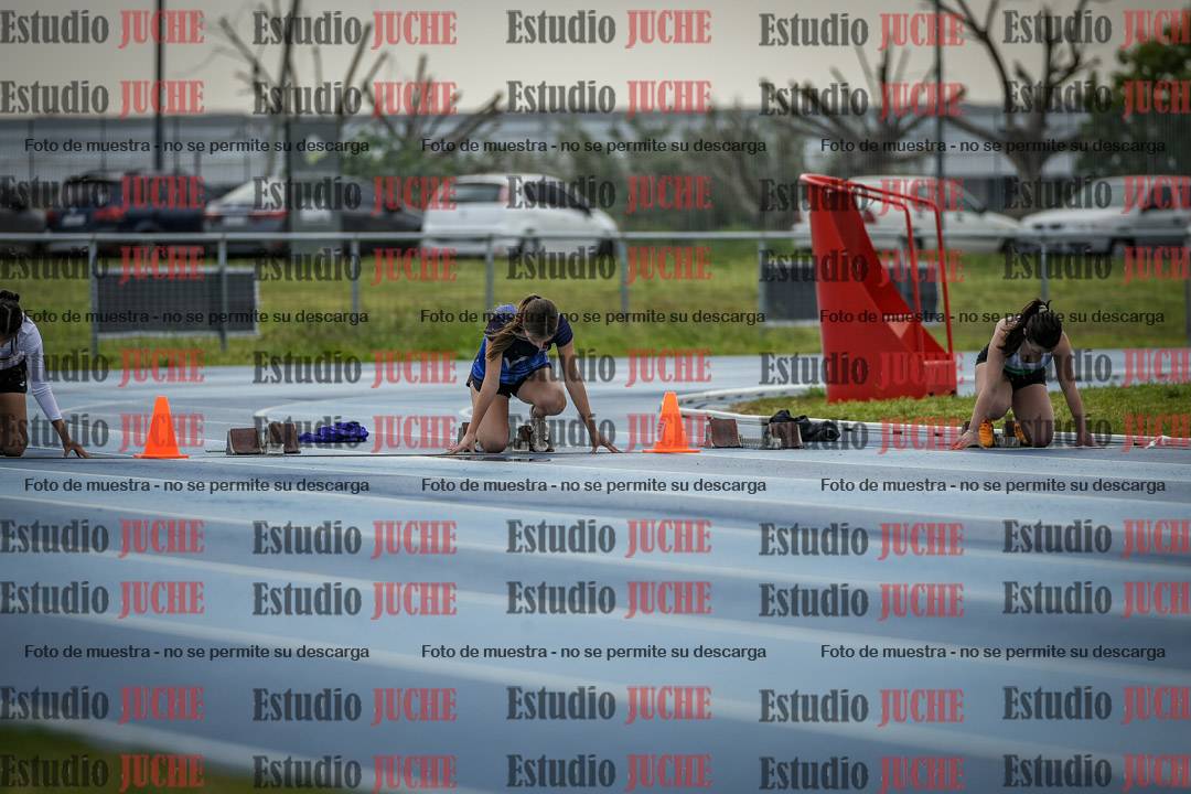 Fotos de los 80 m llanos de mujeres