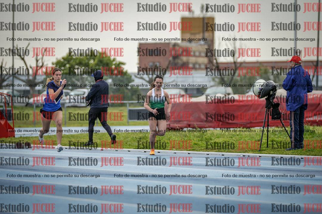 Fotos de los 80 m llanos de mujeres