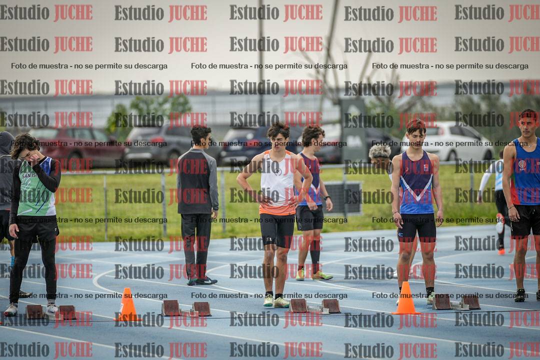 Fotos de los 80 m llanos de varones