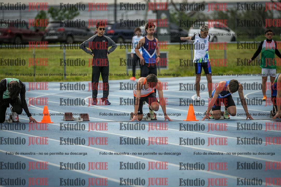 Fotos de los 80 m llanos de varones