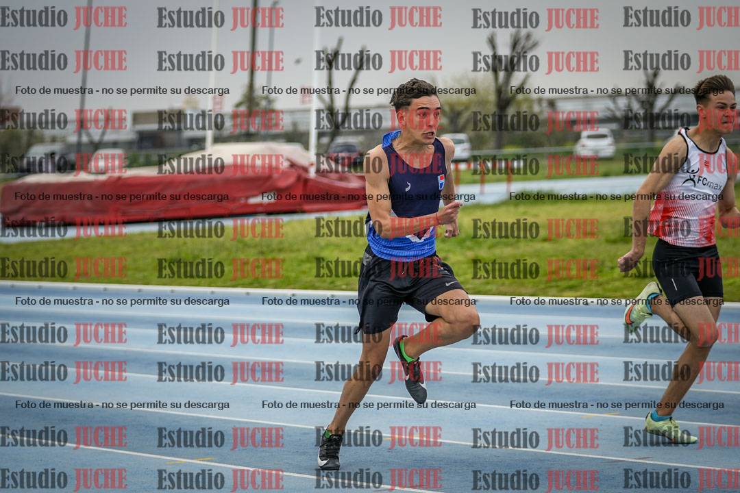 Fotos de los 100 m llanos de varones