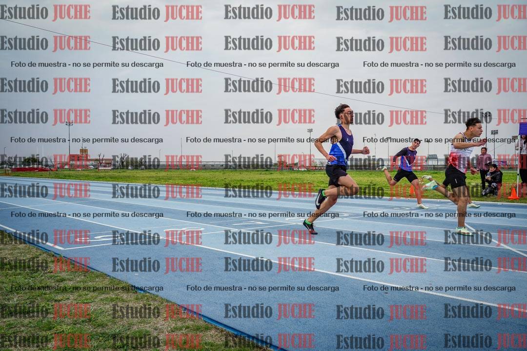 Fotos de los 100 m llanos de varones