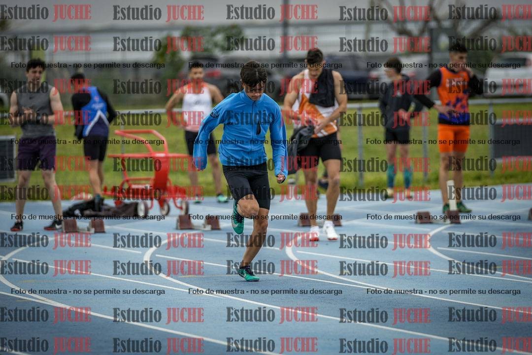 Fotos de los 100 m llanos de varones