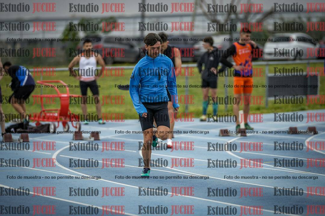 Fotos de los 100 m llanos de varones
