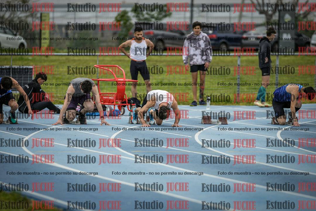 Fotos de los 100 m llanos de varones