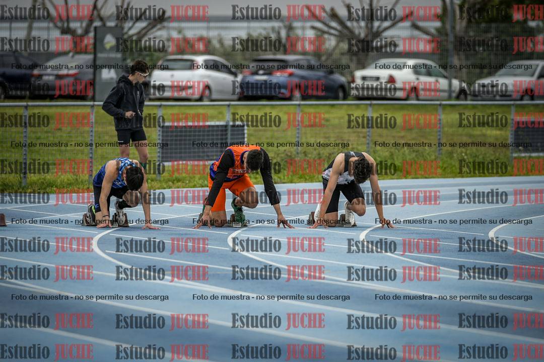Fotos de los 100 m llanos de varones