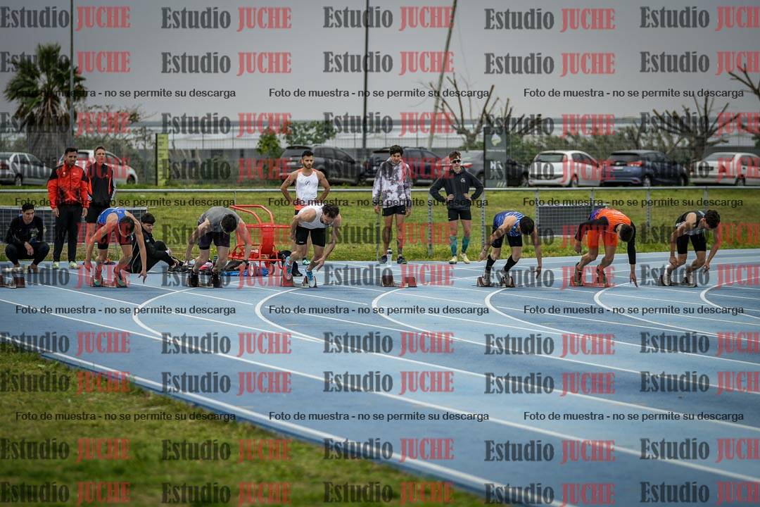 Fotos de los 100 m llanos de varones