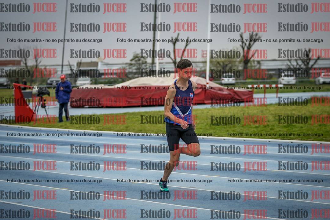 Fotos de los 100 m llanos de varones
