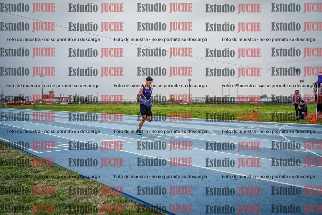 Fotos de los 100 m llanos de varones