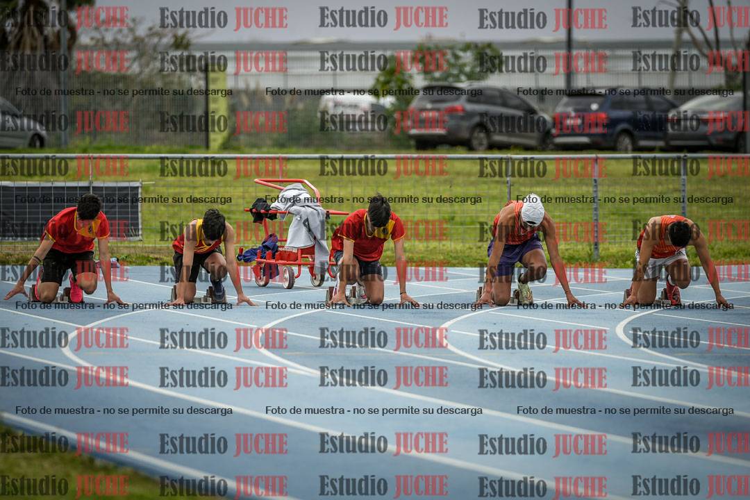 Fotos de los 100 m llanos de varones