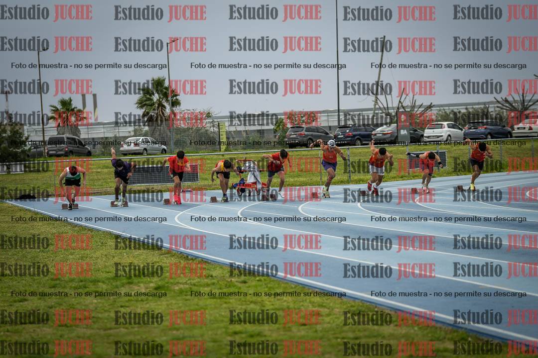 Fotos de los 100 m llanos de varones