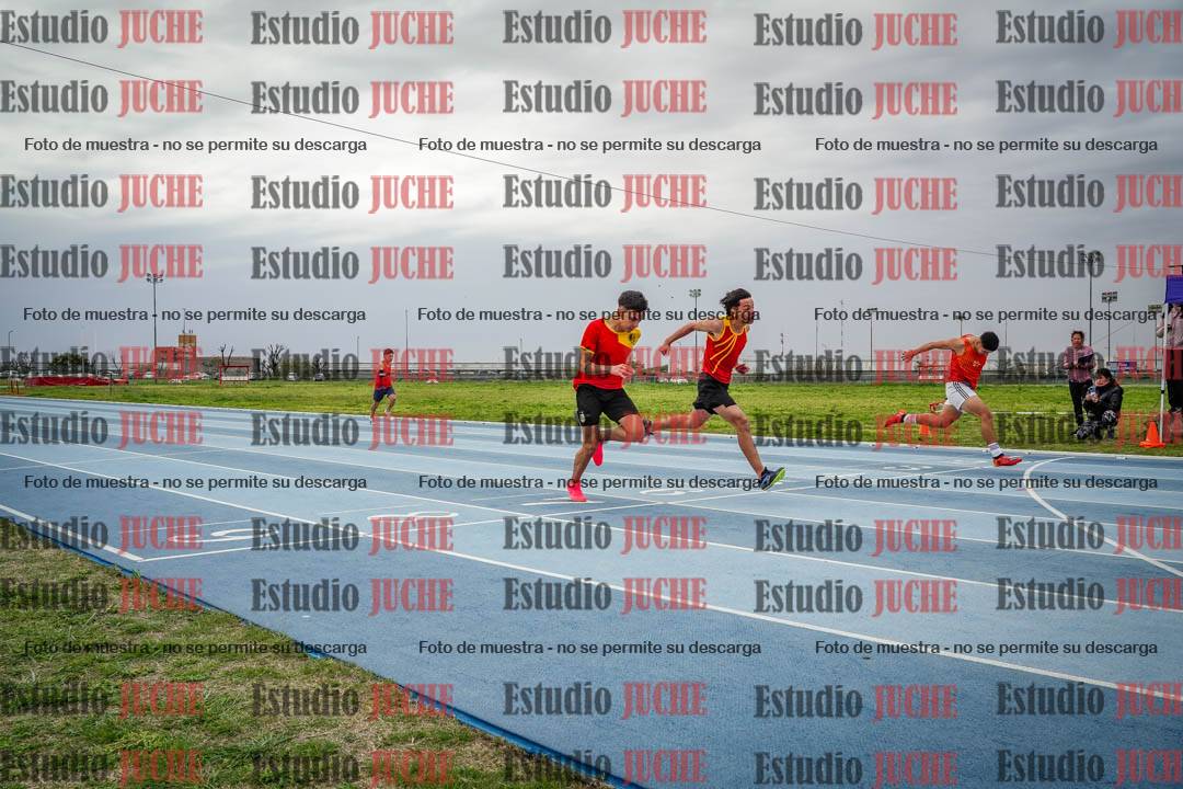 Fotos de los 100 m llanos de varones
