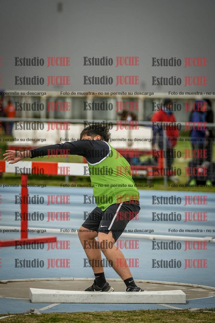 Fotos del lanzamiento de bala de varones