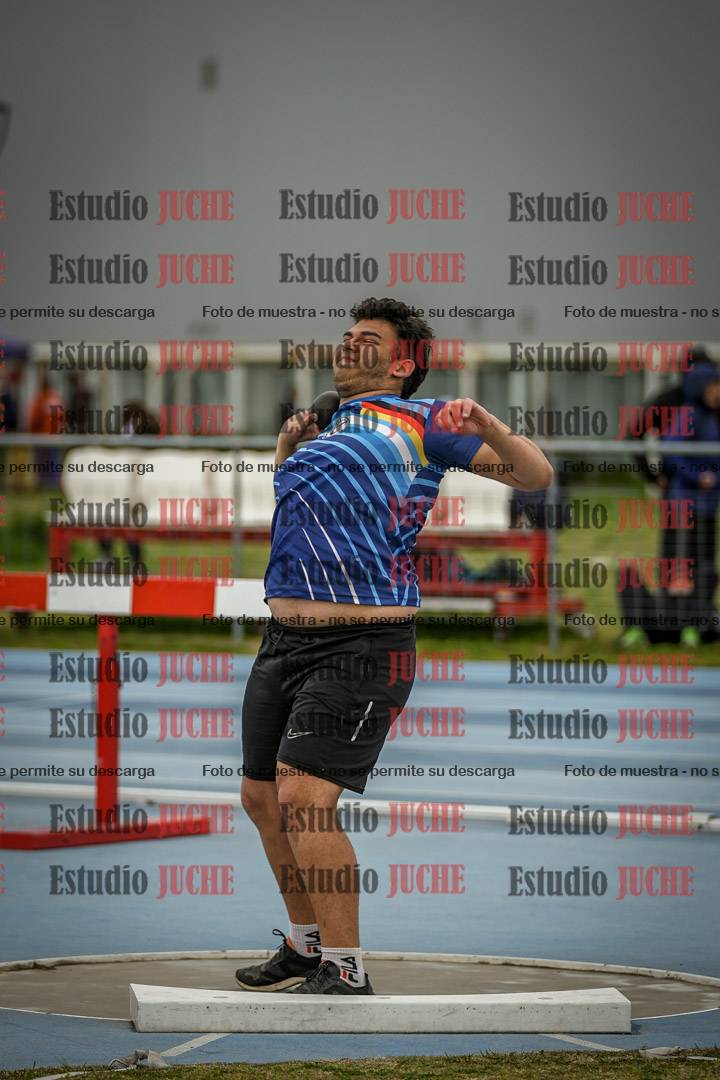 Fotos del lanzamiento de bala de varones