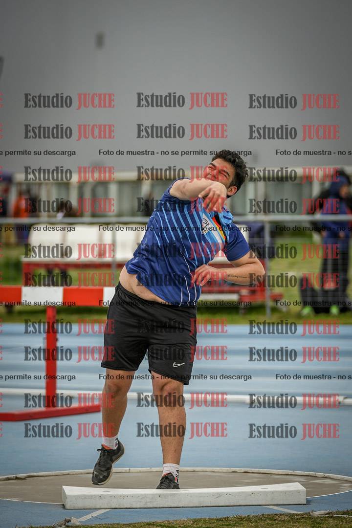 Fotos del lanzamiento de bala de varones