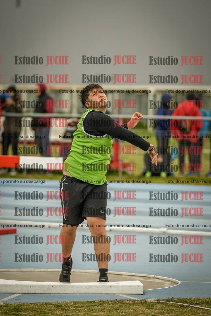 Fotos del lanzamiento de bala de varones