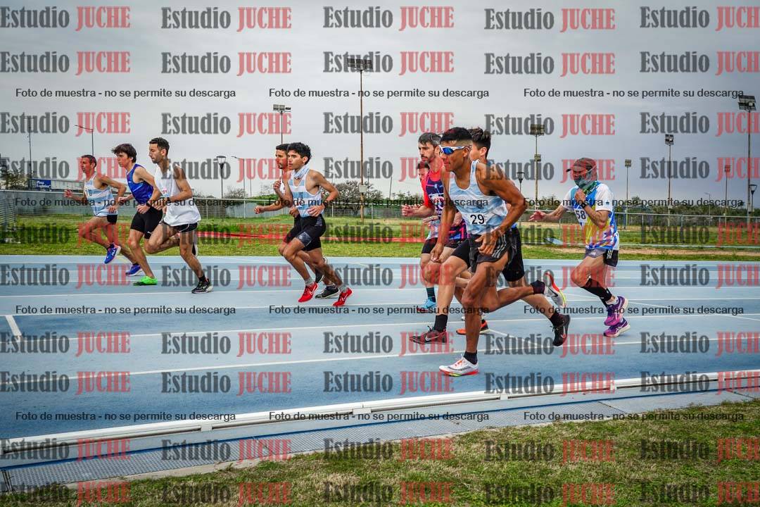 Fotos de los 3000 m de varones