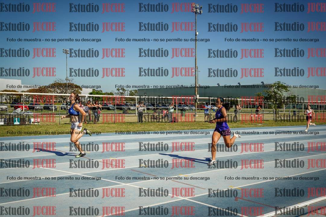 Fotos de los 400 m con vallas de mujeres