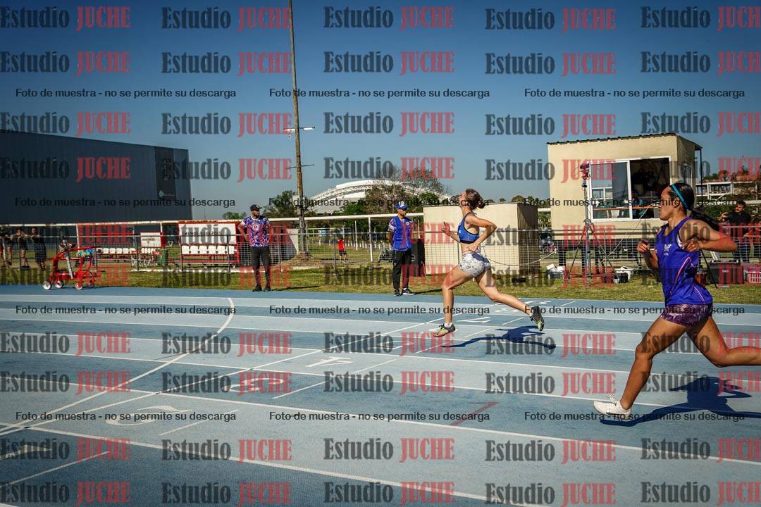 Fotos de los 400 m con vallas de mujeres