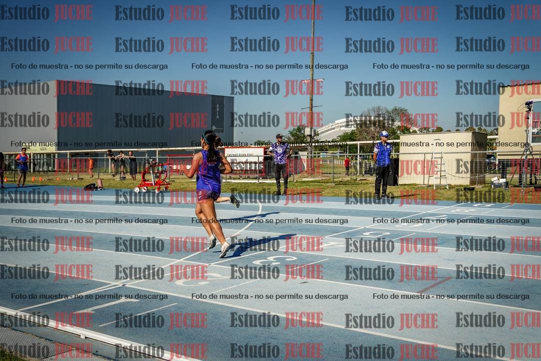 Fotos de los 400 m con vallas de mujeres