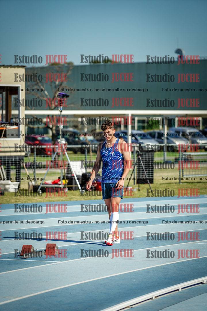 Fotos de los 400 m con vallas de varones
