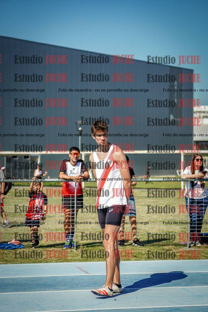 Fotos de los 400 m con vallas de varones