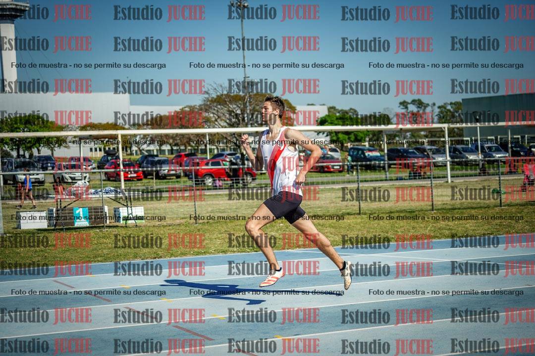 Fotos de los 400 m con vallas de varones