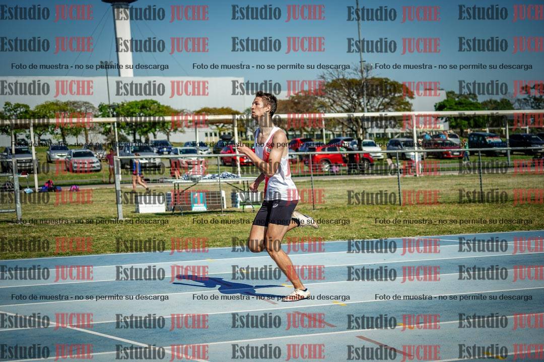 Fotos de los 400 m con vallas de varones