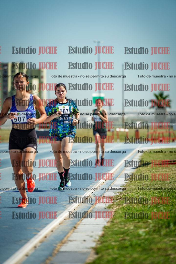 Fotos de los 1200 m de mujeres