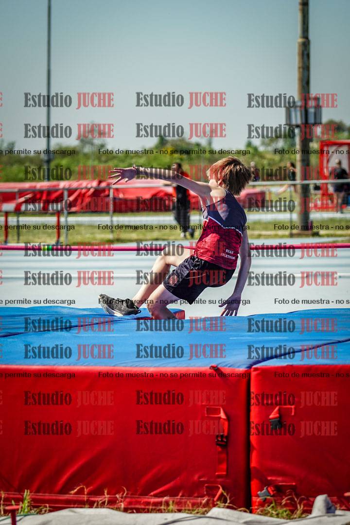 Fotos del salto en alto de mujeres y varones - todos los grupos