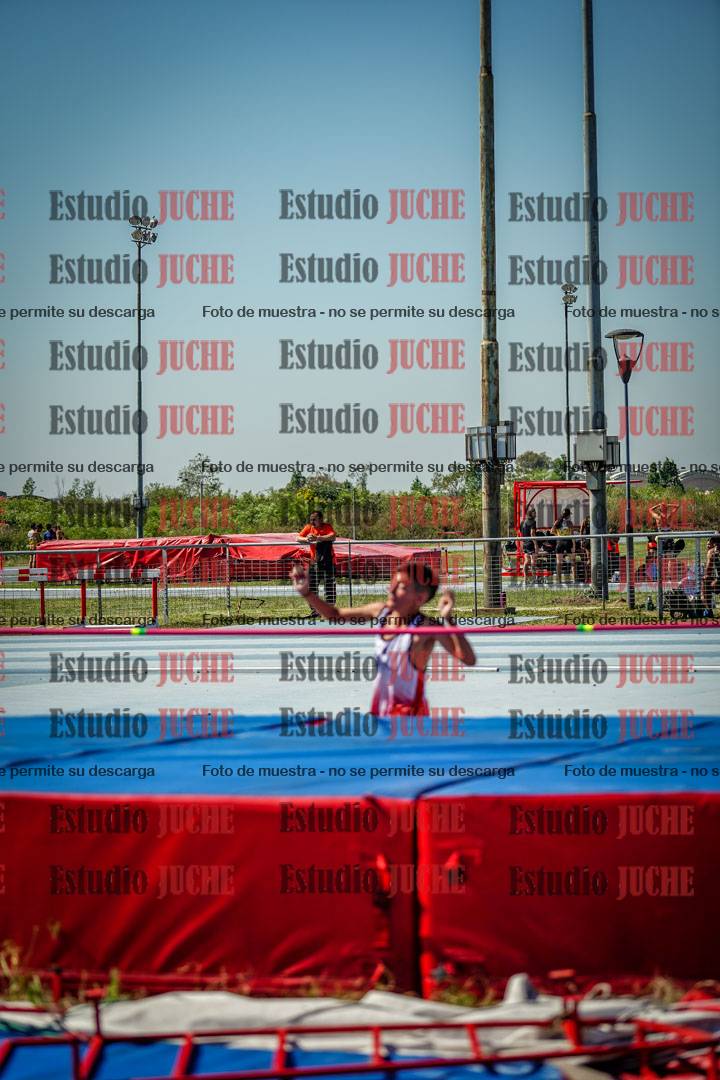 Fotos del salto en alto de mujeres y varones - todos los grupos