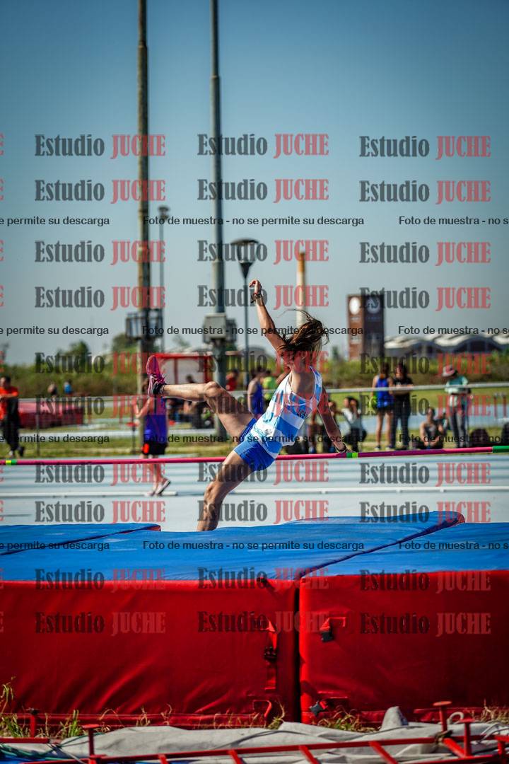 Fotos del salto en alto de mujeres y varones - todos los grupos