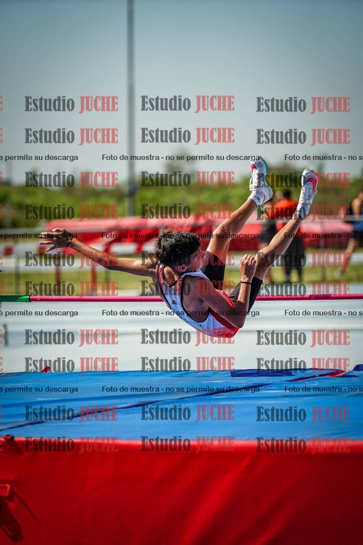 Fotos del salto en alto de mujeres y varones - todos los grupos