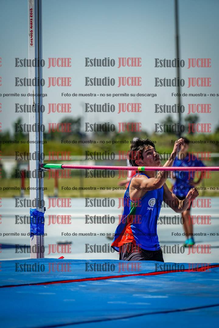 Fotos del salto en alto de mujeres y varones - todos los grupos