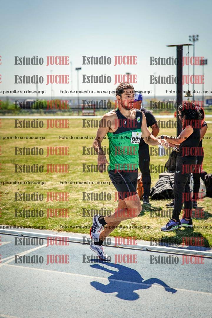 Fotos de los 800 m llanos de varones