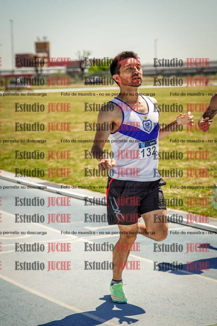 Fotos de los 800 m llanos de varones