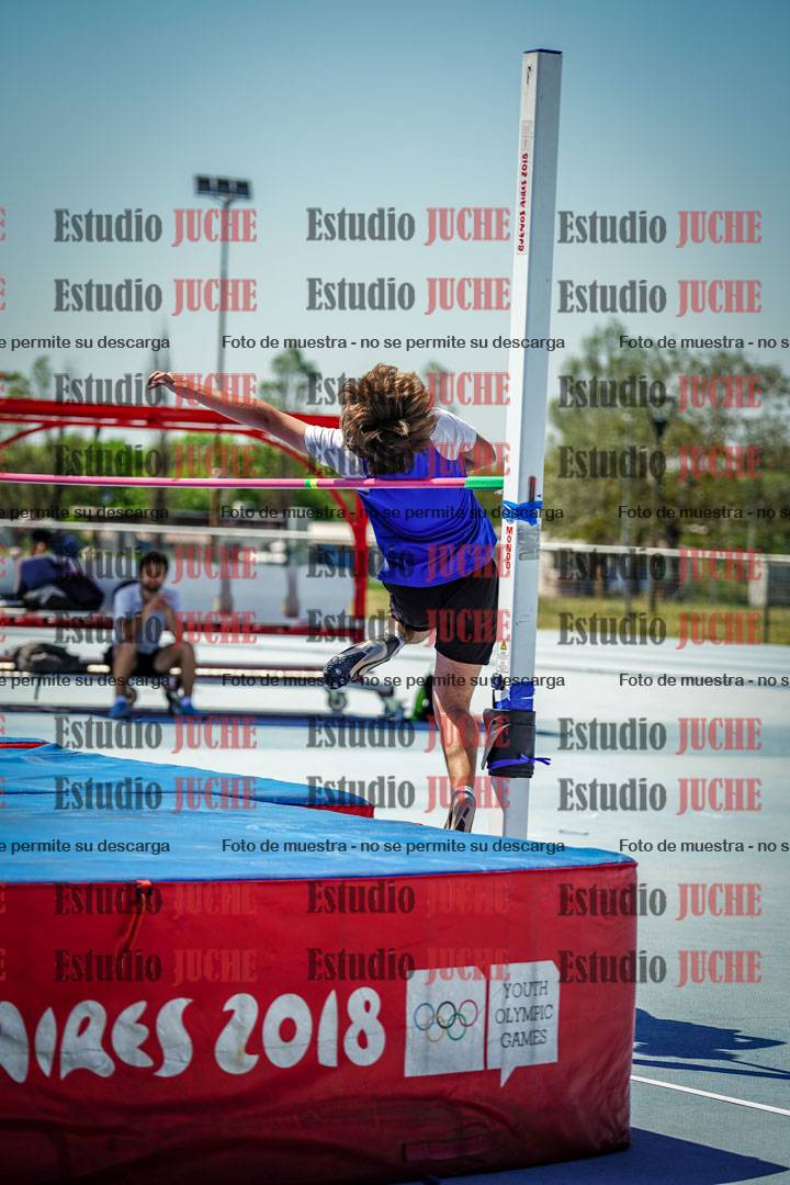 Fotos del salto en alto de mujeres y varones - todos los grupos
