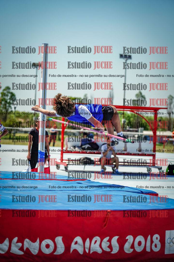 Fotos del salto en alto de mujeres y varones - todos los grupos