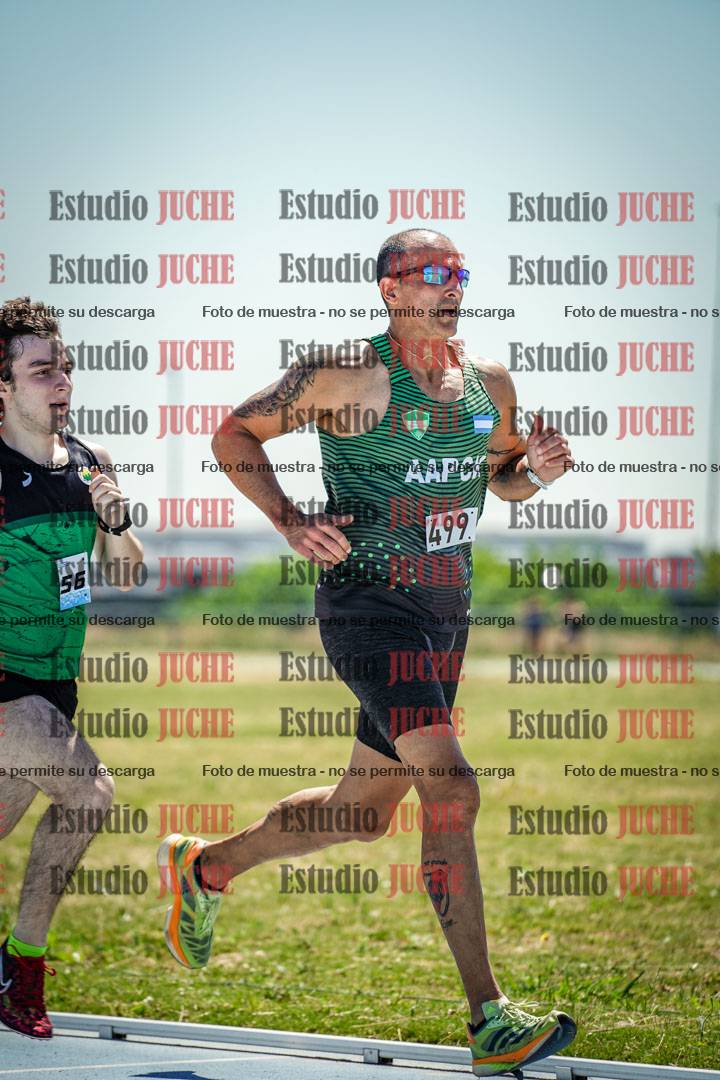 Fotos de los 800 m llanos de varones