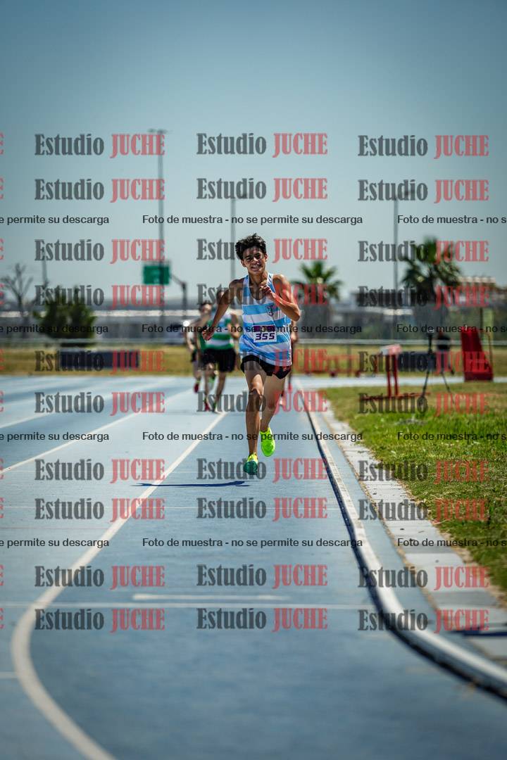 Fotos de los 800 m llanos de varones