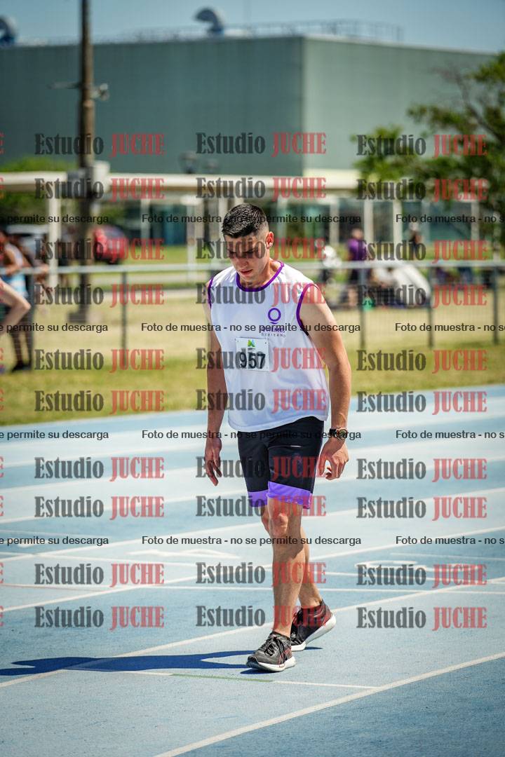Fotos de los 800 m llanos de varones