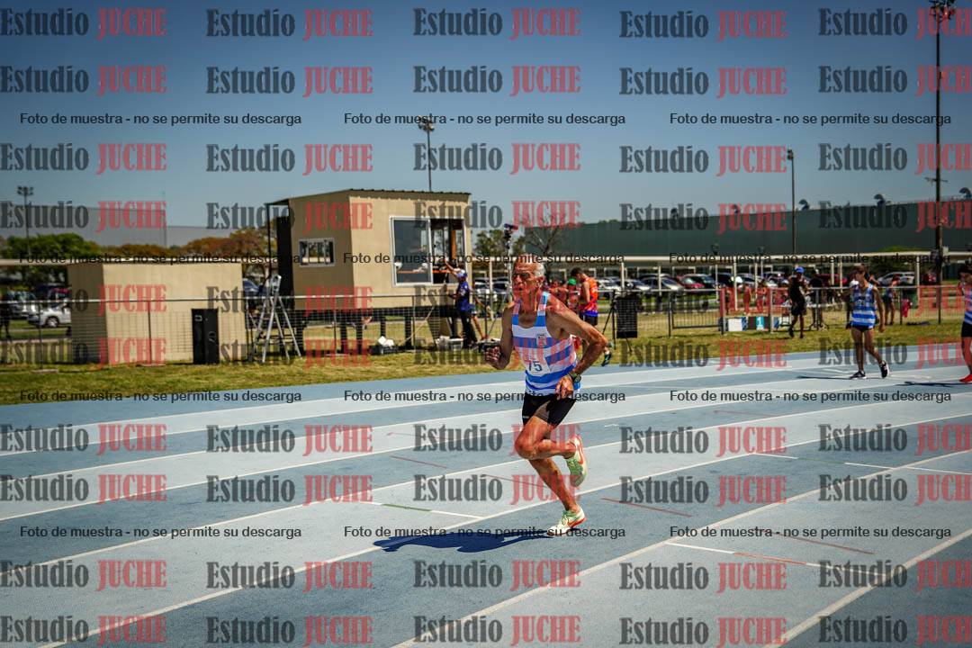 Fotos de los 800 m llanos de varones