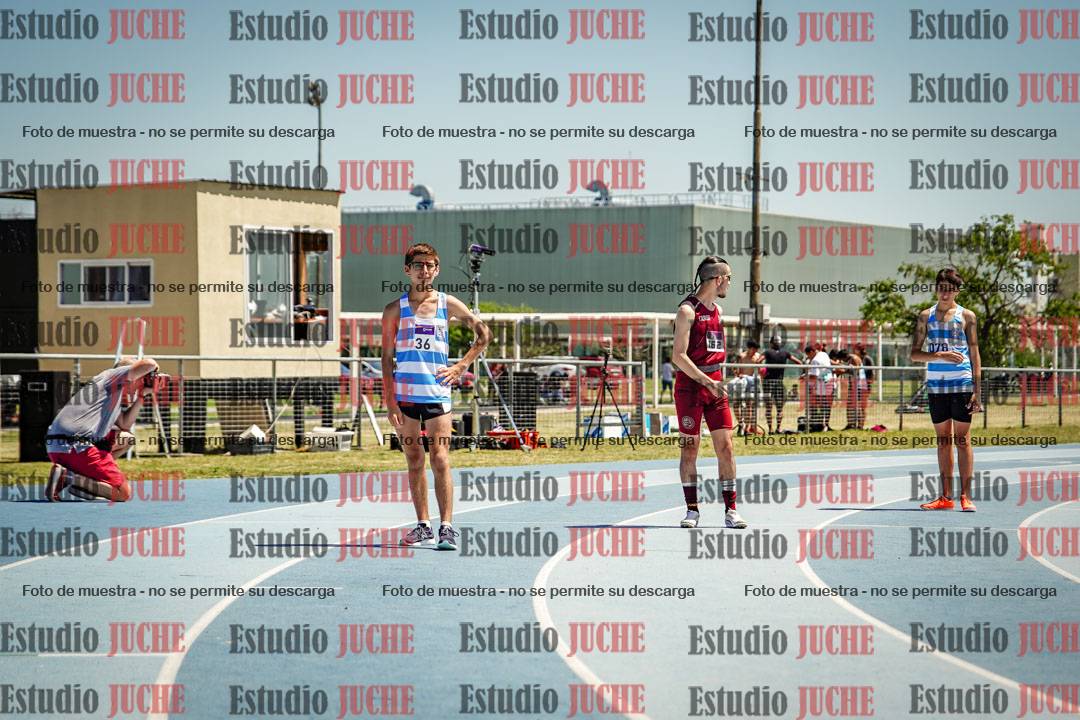Fotos de los 800 m llanos de varones