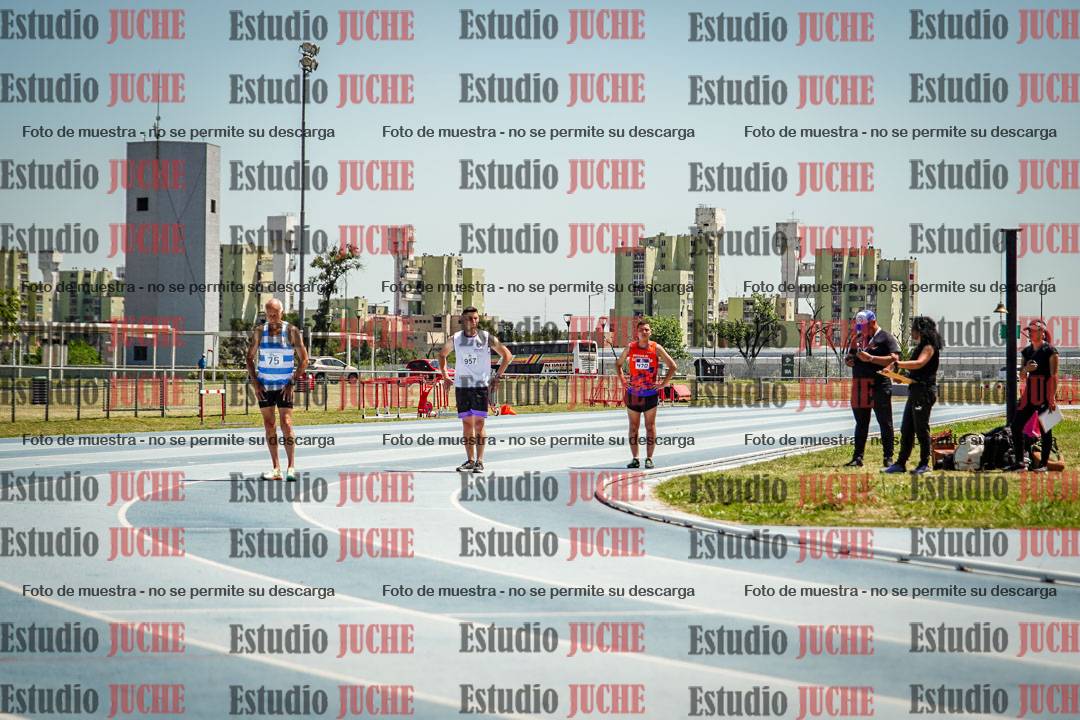 Fotos de los 800 m llanos de varones