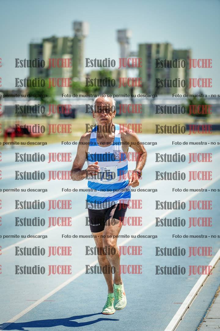 Fotos de los 800 m llanos de varones