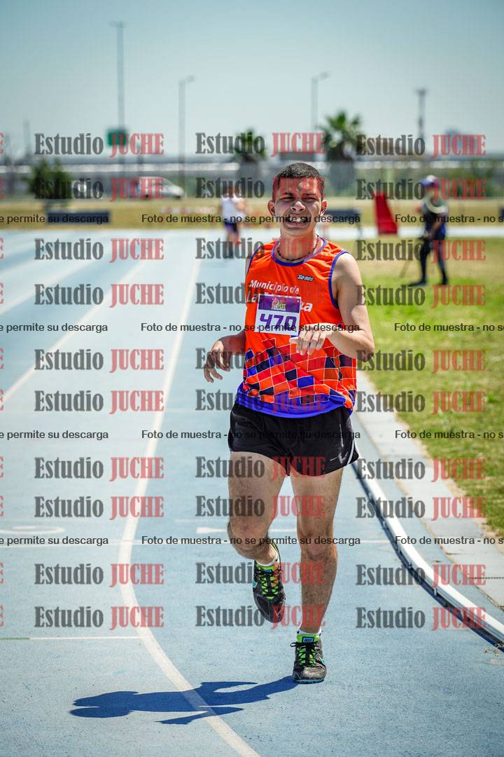 Fotos de los 800 m llanos de varones