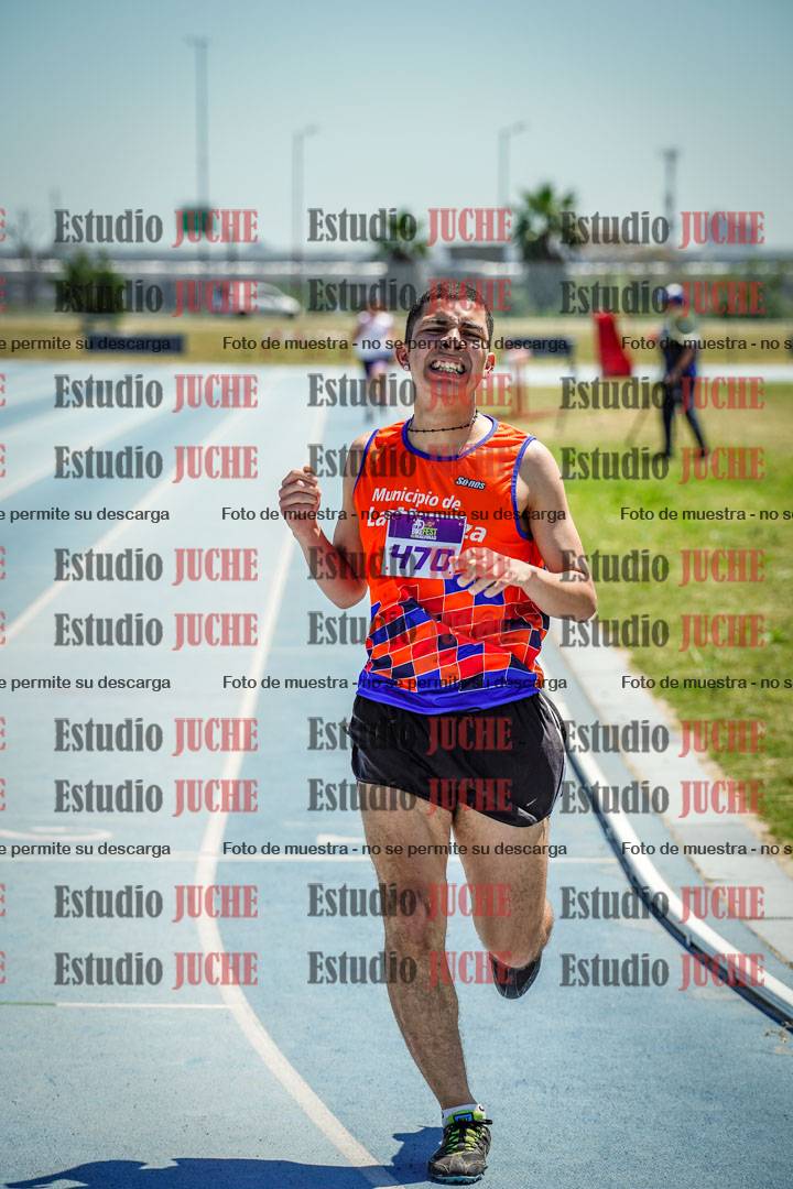 Fotos de los 800 m llanos de varones