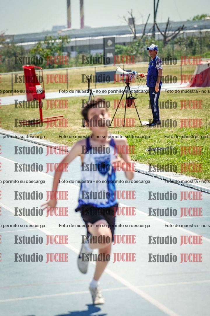 Fotos de los 50 m llanos de varones